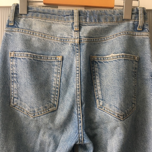 Mom Jeans - Picture 6 of 6